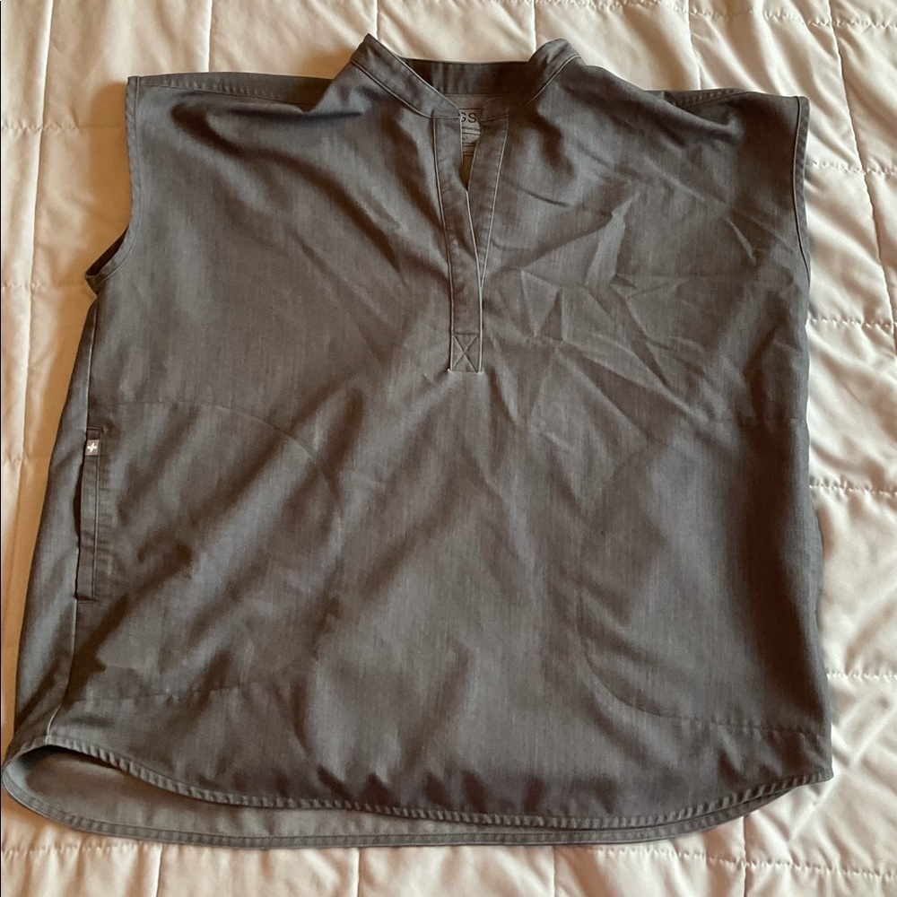 Figs Rafaela scrub top